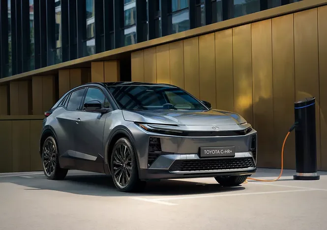 Toyota C-HR+ Advance (77 kWh 224 cv) (2025)